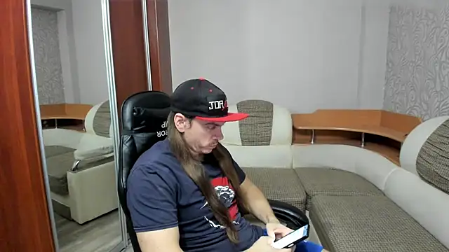 Marrymepls online show from 11/05/25, 04:54