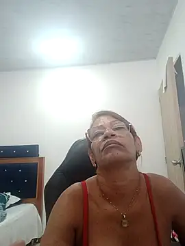 BustyMilf  online show from 10/17/25, 01:13