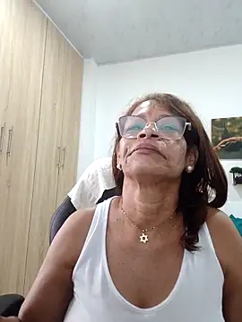 BustyMilf  online show from 03/27/26, 12:50