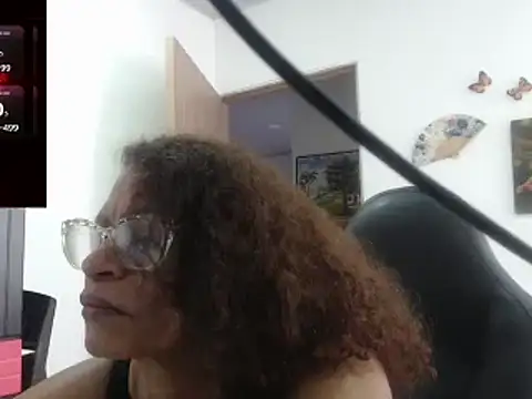 BustyMilf  online show from 03/22/25, 06:36