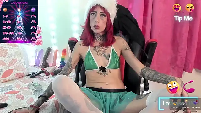 Snapshot of elise_mouris chatting on 12/18/25, 05:23 elise mouris online show from 12/18/25, 05:23