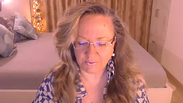 Raisshy online show from 02/19/26, 04:42