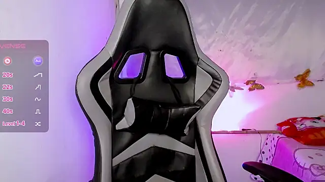 ninatiny online show from 02/06/26, 11:39