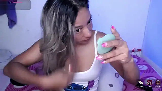 ninatiny online show from 04/07/26, 11:56