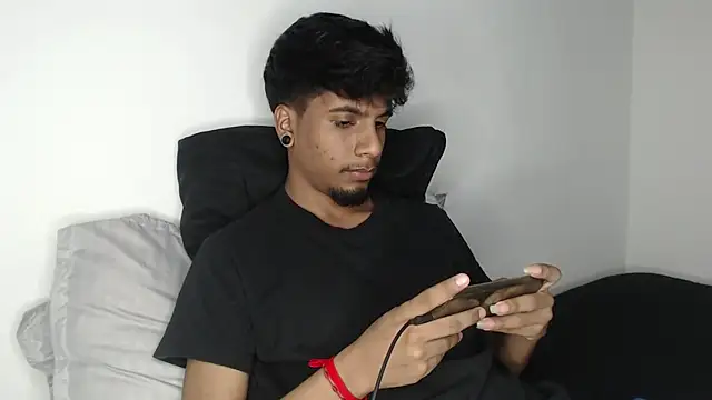 stevenosori online show from 09/19/25, 11:03