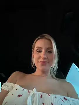 jasminesummer online show from 02/25/25, 08:53