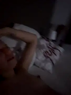 Snapshot of sexicouple3030 chatting on 12/04/25, 11:37 sexicouple3030 online show from 12/04/25, 11:37