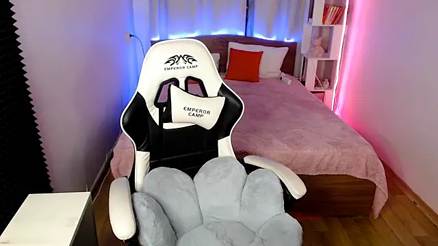 Kira honeyy online show from 01/23/25, 12:35