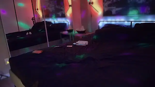 MikyFoxx online show from 09/26/25, 09:49