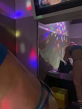 MikyFoxx online show from 01/18/25, 02:03