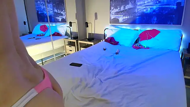 MikyFoxx online show from 02/27/25, 07:30