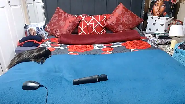 BUSTYDEE online show from 06/12/26, 05:54