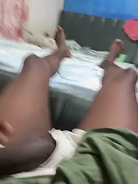 elnegro 696 online show from 10/27/25, 02:45