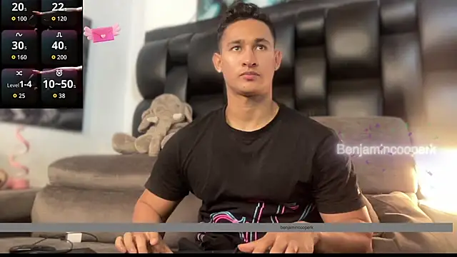 BenjaminCooperk online show from 11/18/25, 03:54