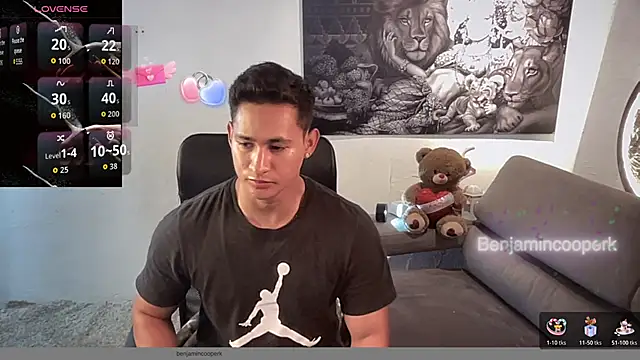 BenjaminCooperk online show from 10/28/25, 10:03