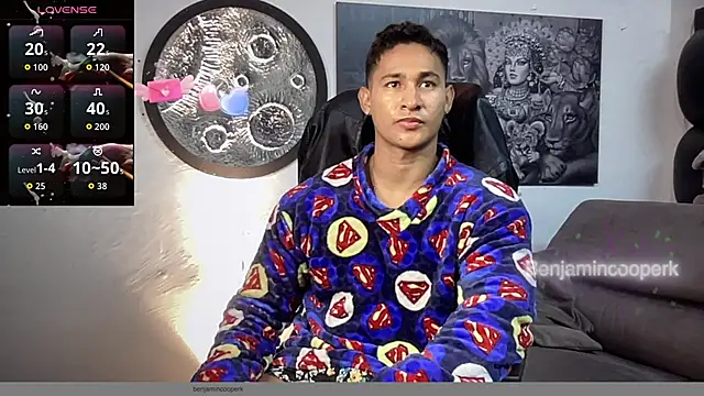 BenjaminCooperk online show from 10/31/25, 07:49