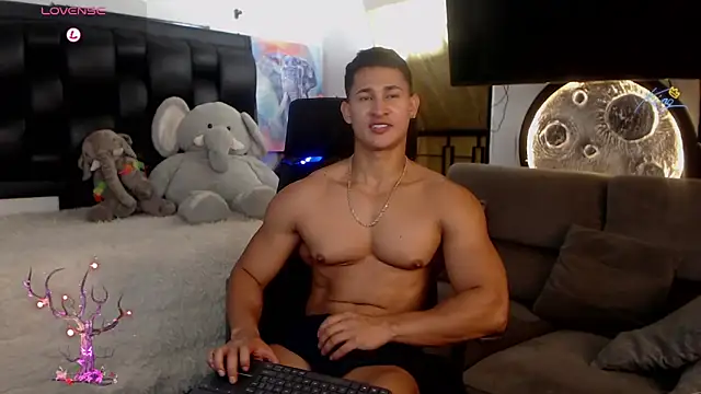 BenjaminCooperk online show from 05/21/26, 11:18