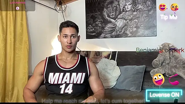 Snapshot of BenjaminCooperk chatting on 02/19/26, 10:29 BenjaminCooperk online show from 02/19/26, 10:29