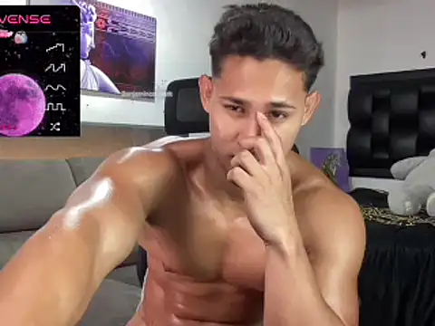 Snapshot of BenjaminCooperk chatting on 03/01/25, 11:17 BenjaminCooperk online show from 03/01/25, 11:17