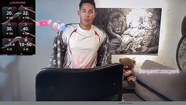 BenjaminCooperk online show from 10/25/25, 09:52