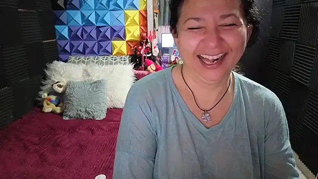 katifoxx online show from 11/22/25, 10:19