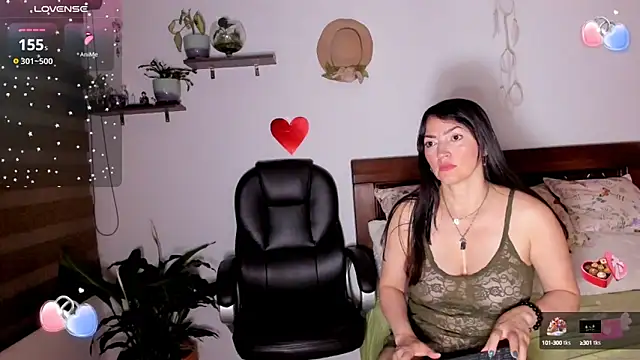 Snapshot of Ariella_tits chatting on 02/19/25, 12:14 Ariella tits online show from 02/19/25, 12:14