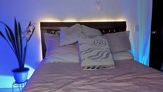 Ariella tits online show from 05/02/26, 08:14