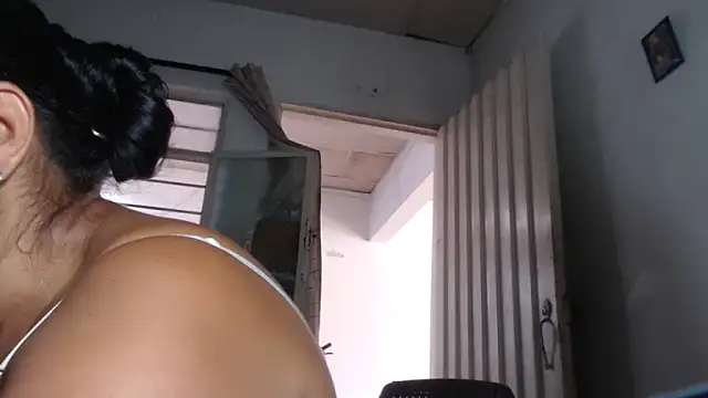 adrixxx38 online show from 11/15/25, 07:18