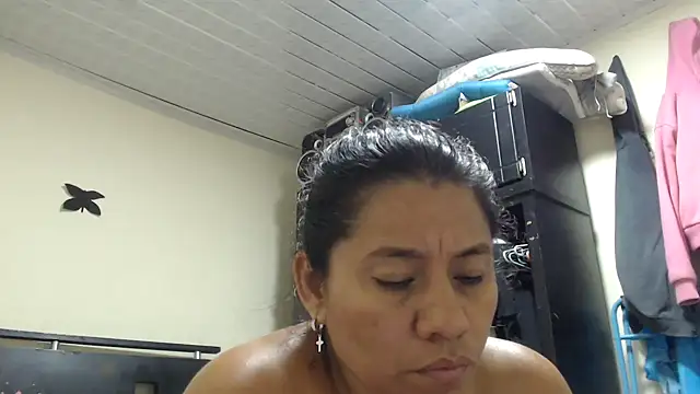 adrixxx38 online show from 05/15/26, 07:50