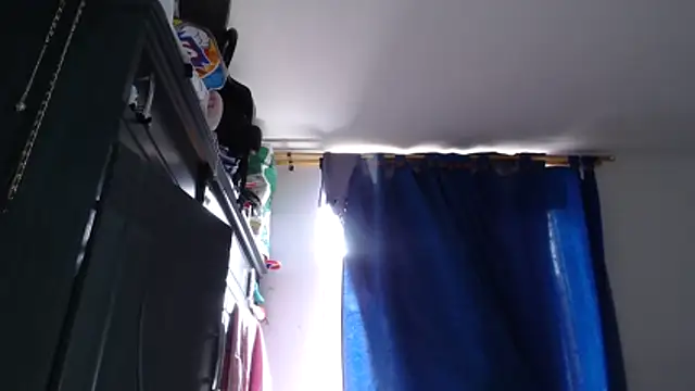 adrixxx38 online show from 04/03/26, 07:42