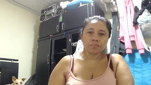 adrixxx38 online show from 04/06/26, 05:30