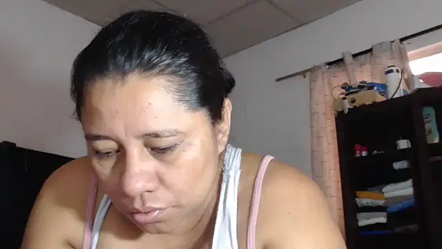 adrixxx38 online show from 02/14/26, 06:08