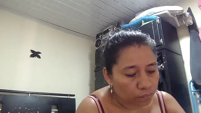 adrixxx38 online show from 05/10/26, 05:37