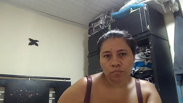 adrixxx38 online show from 05/18/26, 07:40