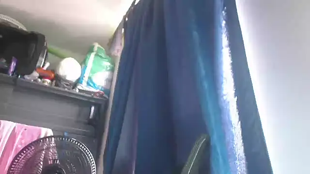 adrixxx38 online show from 05/25/26, 04:28