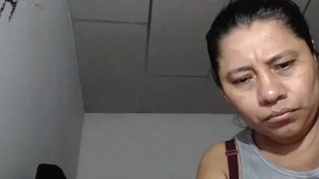 adrixxx38 online show from 02/08/26, 10:24