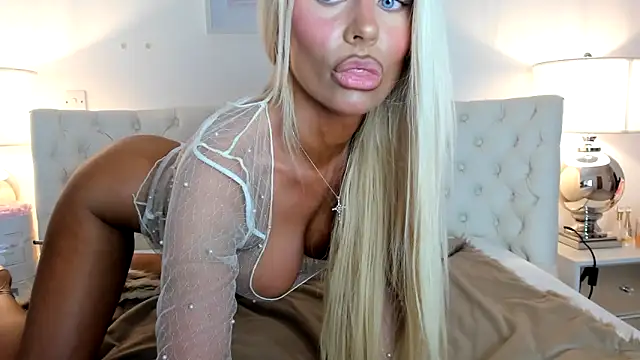 JessicaJames23 online show from 12/14/25, 02:33