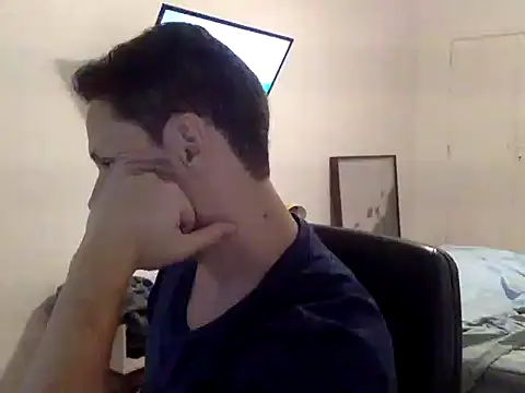 Snapshot of FelipeRiver chatting on 10/08/25, 02:24 FelipeRiver online show from 10/08/25, 02:24