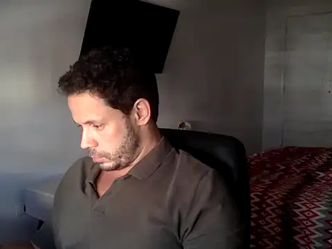 Snapshot of FelipeRiver chatting on 03/03/26, 07:10 FelipeRiver online show from 03/03/26, 07:10