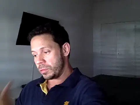 Snapshot of FelipeRiver chatting on 03/18/25, 05:55 FelipeRiver online show from 03/18/25, 05:55