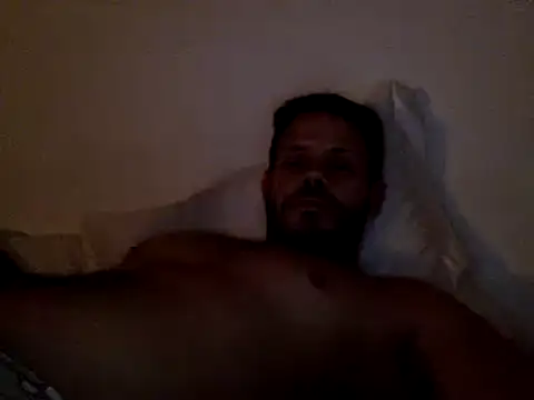 Snapshot of FelipeRiver chatting on 01/22/25, 01:20 FelipeRiver online show from 01/22/25, 01:20