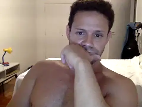 Snapshot of FelipeRiver chatting on 02/04/25, 02:07 FelipeRiver online show from 02/04/25, 02:07