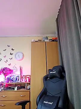 Hotangel75 online show from 10/02/25, 08:29