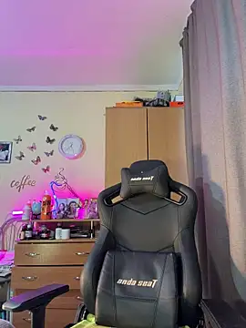 Hotangel75 online show from 02/19/26, 09:28