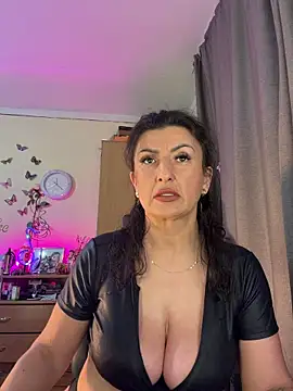Hotangel75 online show from 05/17/26, 05:07