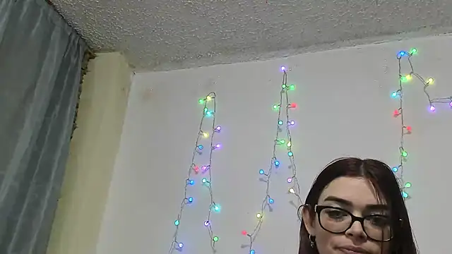 Snapshot of cherry_weet_29 chatting on 03/15/25, 02:35 cherry weet 29 online show from 03/15/25, 02:35