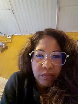 mila38 online show from 04/23/26, 07:15