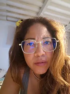 mila38 online show from 04/18/26, 05:59