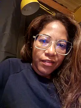 mila38 online show from 04/15/26, 09:48