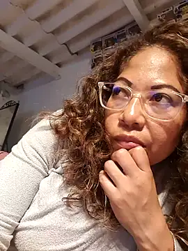 mila38 online show from 02/20/26, 06:10